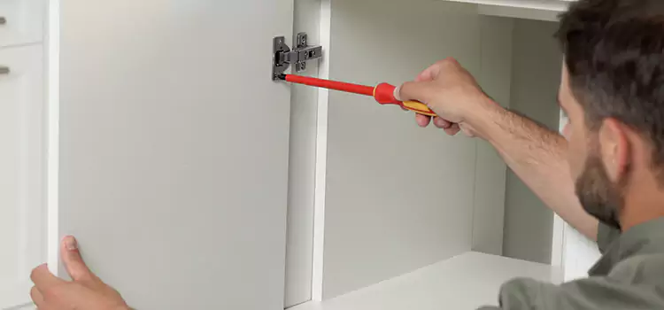 Screen Door Hinge Repair Independence